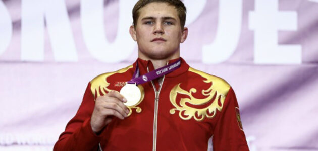 Фото UNITED WORLD WRESTLING