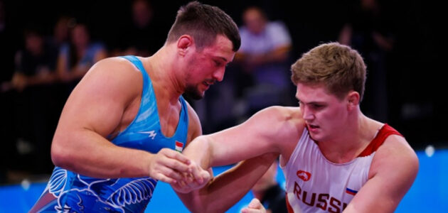 Фото UNITED WORLD WRESTLING